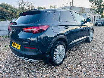 Vauxhall Grandland X 1.5 Turbo D BlueInjection Tech Line Nav Auto Euro 6 (s/s) 5dr