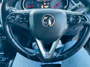 Vauxhall Grandland X 1.5 Turbo D BlueInjection Tech Line Nav Auto Euro 6 (s/s) 5dr