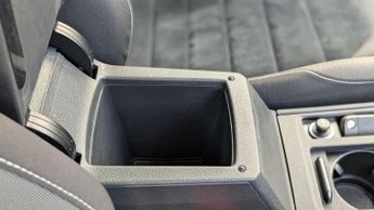 Volkswagen Golf 1.4 TSI BlueMotion Tech SE Hatchback 5dr Petrol DSG Euro 5 (s/s)