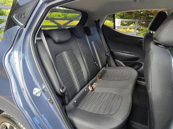 Hyundai i10 1.2 Premium Auto Euro 6 (s/s) 5dr