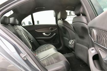 Mercedes-Benz C Class 2.0 C300d AMG Line Night Edition (Premium) Saloon 4dr Diesel G-T