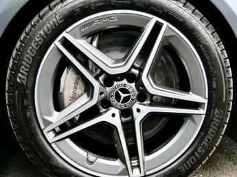 Mercedes-Benz C Class 2.0 C300d AMG Line Night Edition (Premium) Saloon 4dr Diesel G-T