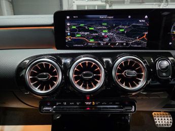 Mercedes-Benz CLA 1.3 CLA180 AMG Line (Premium 2) Shooting Brake 7G-DCT Euro 6 (s/