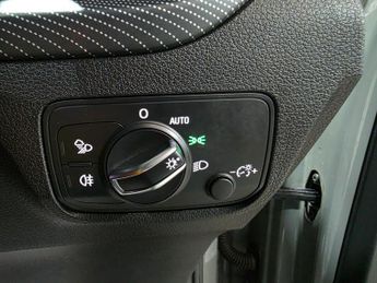 Audi Q2 1.4 TFSI CoD Edition 1 S Tronic Euro 6 (s/s) 5dr