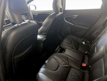 Volvo V40 2.0 D4 R-Design Pro Auto Euro 6 (s/s) 5dr