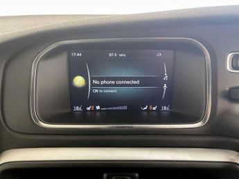 Volvo V40 2.0 D4 R-Design Pro Auto Euro 6 (s/s) 5dr
