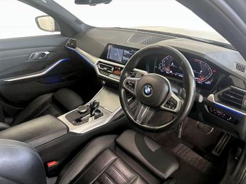 BMW 3 Series 2.0 320i M Sport Auto Euro 6 (s/s) 4dr