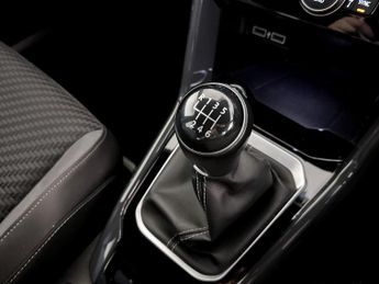 Volkswagen T-Roc 1.6 TDI R-Line Euro 6 (s/s) 5dr