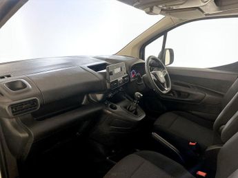 Vauxhall Combo 1.5 Turbo D 2300 Dynamic L1 H1 Euro 6 4dr