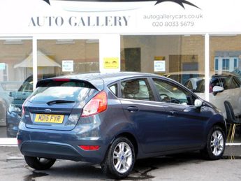 Ford Fiesta 1.0T EcoBoost Zetec Powershift Euro 5 5dr