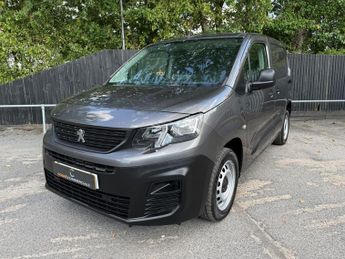 Peugeot Partner 1.5 BlueHDi 1000 Professional Premium + Standard Panel Van SWB E
