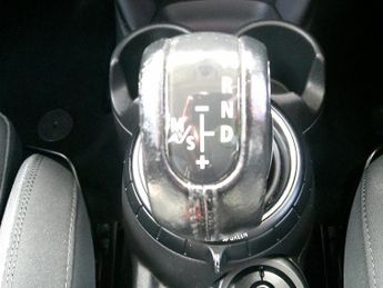 MINI Hatch 1.5 Cooper Auto Euro 6 (s/s) 5dr