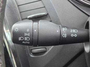 Renault Captur 1.2 TCe ENERGY Dynamique Nav Auto Euro 6 (s/s) 5dr
