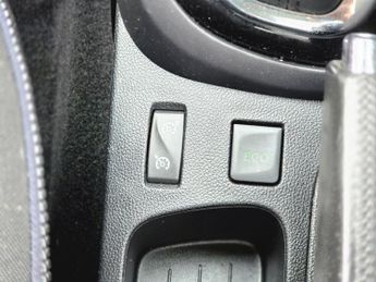 Renault Captur 1.2 TCe ENERGY Dynamique Nav Auto Euro 6 (s/s) 5dr