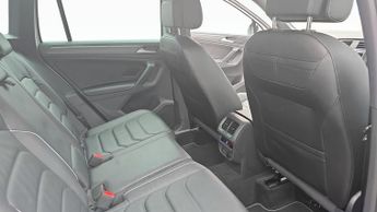 Volkswagen Tiguan 2.0 TDi R-Line 5dr Automatic 4WD