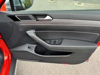 Volkswagen Passat 2.0 TDI BlueMotion Tech Alltrack DSG 4Motion Euro 6 (s/s) 5dr