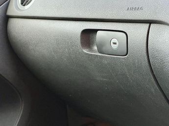 Volkswagen Tiguan 2.0 TDI BlueMotion Tech Match DSG 4WD Euro 5 (s/s) 5dr