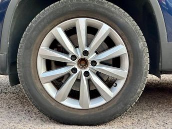 Volkswagen Tiguan 2.0 TDI BlueMotion Tech Match DSG 4WD Euro 5 (s/s) 5dr