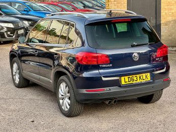 Volkswagen Tiguan 2.0 TDI BlueMotion Tech Match DSG 4WD Euro 5 (s/s) 5dr