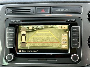 Volkswagen Tiguan 2.0 TDI BlueMotion Tech Match DSG 4WD Euro 5 (s/s) 5dr