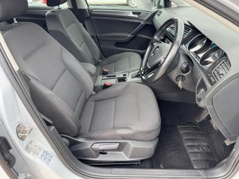 Volkswagen Golf 1.0 TSI SE DSG Euro 6 (s/s) 5dr