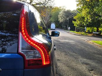 Volvo XC60 2.4 D5 R-Design Nav Auto AWD Euro 6 (s/s) 5dr