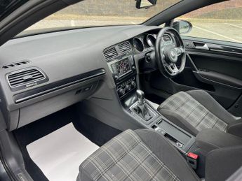 Volkswagen Golf 2.0 TDI BlueMotion Tech GTD DSG Euro 6 (s/s) 5dr
