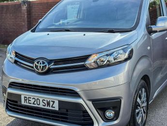 Toyota PROACE Verso 2.0D Family Medium MPV Auto MWB Euro 6 (s/s) 5dr (8 Seat)