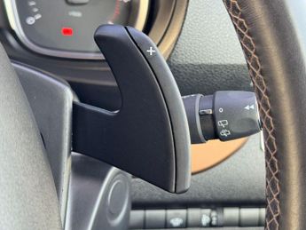 Toyota PROACE Verso 2.0D Family Medium MPV Auto MWB Euro 6 (s/s) 5dr (8 Seat)