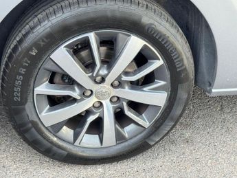 Toyota PROACE Verso 2.0D Family Medium MPV Auto MWB Euro 6 (s/s) 5dr (8 Seat)