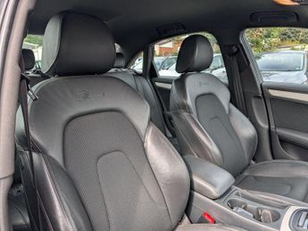 Audi A4 2.0 TDI S line S Tronic quattro Euro 5 (s/s) 4dr