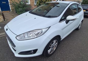 Ford Fiesta 1.0T EcoBoost Zetec Euro 5 (s/s) 3dr