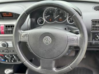 Vauxhall Corsa 1.4i 16v Design 5dr (a/c)