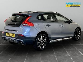 Volvo V40 Cross Country 1.5 T3 GPF Pro Auto Euro 6 (s/s) 5dr
