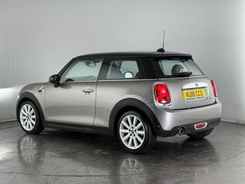 MINI Hatch 1.5 Cooper Steptronic Euro 6 (s/s) 3dr