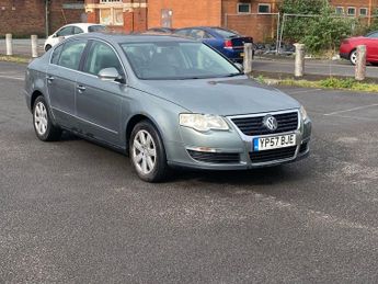 Volkswagen Passat 2.0 TDI SE DSG Euro 4 4dr
