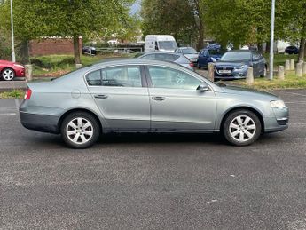 Volkswagen Passat 2.0 TDI SE DSG Euro 4 4dr