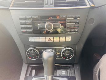 Mercedes-Benz C Class 2.1 C220 CDI Executive SE G-Tronic+ Euro 5 (s/s) 4dr