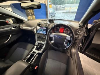 Ford Mondeo 2.0 TDCi Zetec 5dr