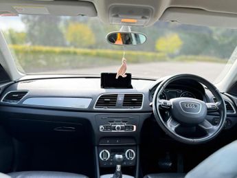 Audi Q3 2.0 TFSI SE S Tronic quattro Euro 5 (s/s) 5dr