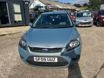 Ford Focus 1.6 Zetec 5dr