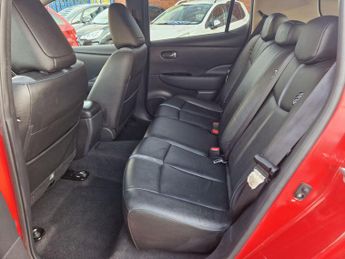 Nissan Leaf 40kWh Tekna Auto 5dr