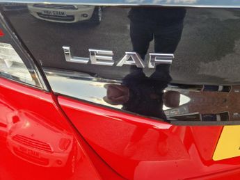 Nissan Leaf 40kWh Tekna Auto 5dr