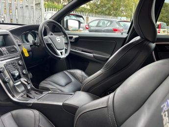 Volvo XC60 2.4 D4 R-Design Lux Nav Geartronic AWD Euro 5 5dr