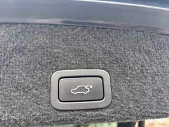 Volvo XC60 2.4 D4 R-Design Lux Nav Geartronic AWD Euro 5 5dr