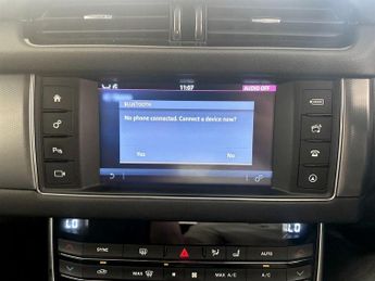 Jaguar XF 2.0d R-Sport Auto AWD Euro 6 (s/s) 4dr
