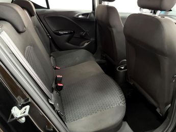 Vauxhall Corsa 1.4i ecoTEC Design Easytronic Euro 6 (s/s) 5dr