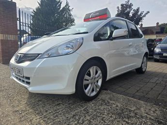 Honda Jazz 1.4 i-VTEC ES Plus CVT Euro 5 5dr