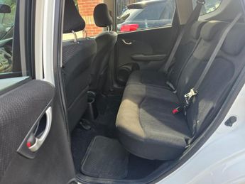Honda Jazz 1.4 i-VTEC ES Plus CVT Euro 5 5dr