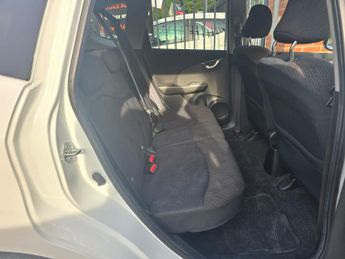 Honda Jazz 1.4 i-VTEC ES Plus CVT Euro 5 5dr